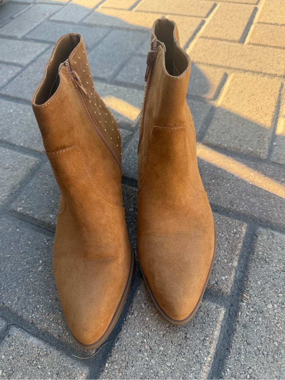 GUESS Cognac Suede Studded Ankle Boots Size 7.5